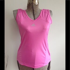 Adidas Workout Tank + Columbia Tank Top Bundle Women’s size Medium Group Lot